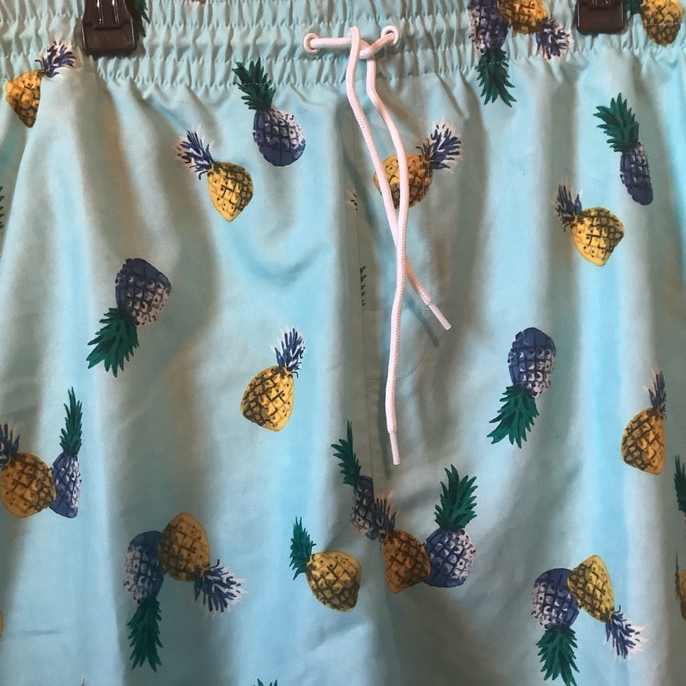 Old Navy Printed Swim Trunks for Men New size XXLARGE - Picture 7 of 13